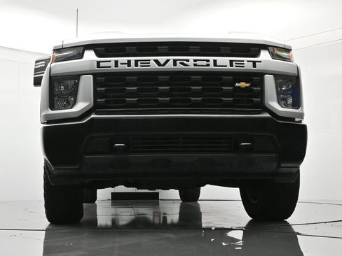 Used 2022 Chevrolet Silverado 2500 Custom w/ Custom Value Package image 38