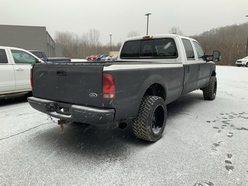 Used 2003 Ford F250 XL image 12