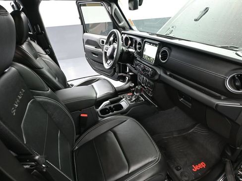 Used 2023 Jeep Wrangler Sahara w/ Dual Top Group AWD/4WD image 44