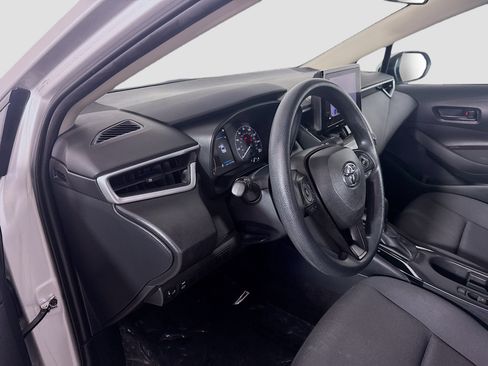 Used 2023 Toyota Corolla LE FWD image 22