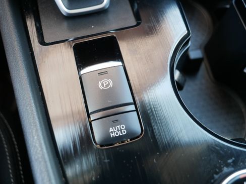 Certified 2023 Nissan Rogue SV AWD/4WD image 32