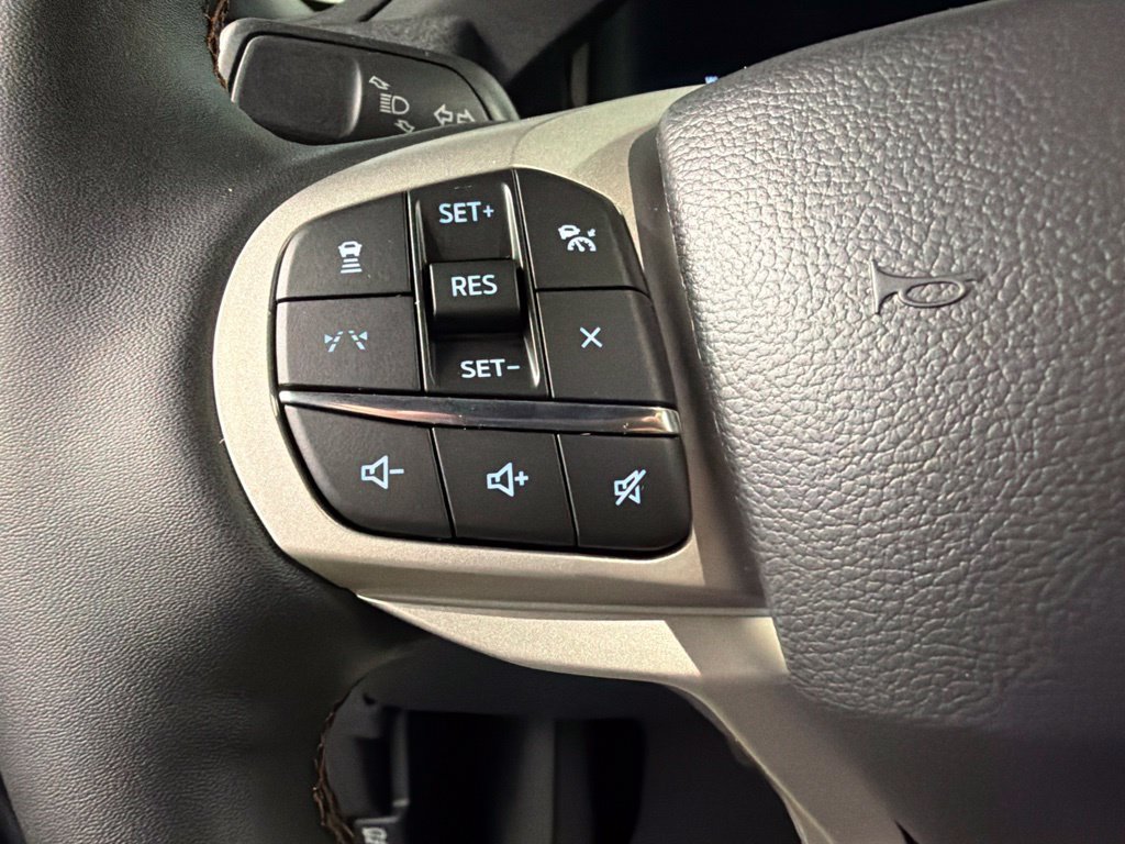 New 2027 Ford Explorer Active AWD/4WD image 18