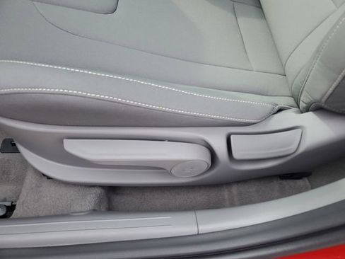 New 2026 Hyundai Elantra Sport FWD image 17