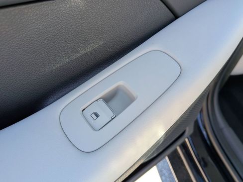 Used 2025 Hyundai Sonata SEL FWD image 27
