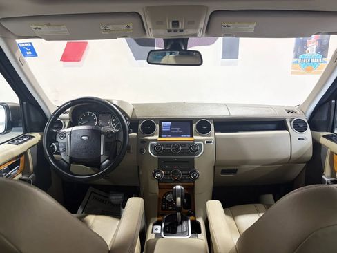 Used 2011 Land Rover LR4 HSE AWD/4WD image 10