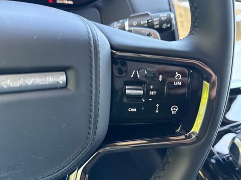 New 2025 Land Rover Range Rover Sport Dynamic SE image 21