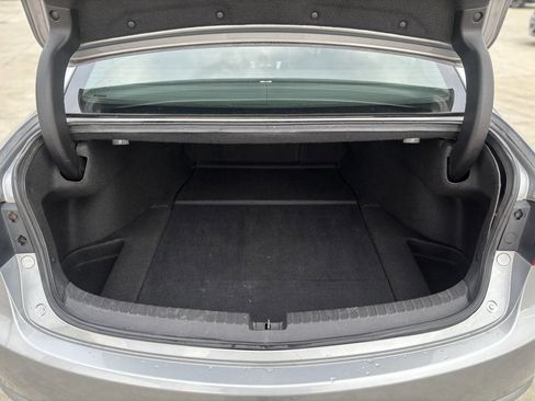Used 2018 Acura TLX w/ Technology Package FWD image 23