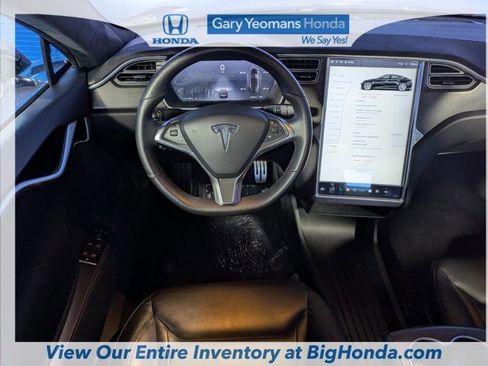 Used 2015 Tesla Model S 90D image 15