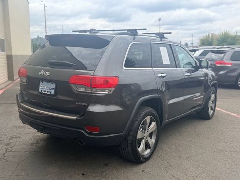 Used 2015 Jeep Grand Cherokee Limited w/ Trailer Tow Group IV AWD/4WD image 5