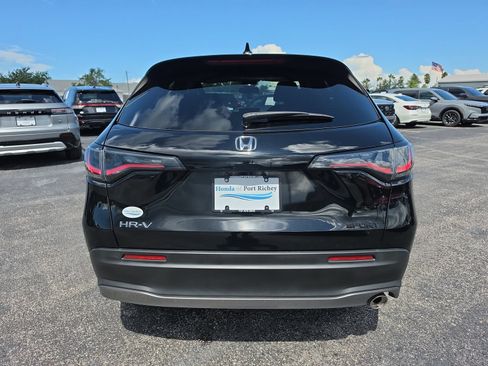 Certified 2024 Honda HR-V Sport image 5