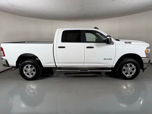 Used 2024 RAM 2500 Big Horn image 11