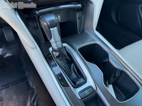 Used 2018 Honda Accord EX-L image 30