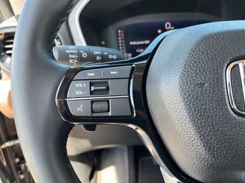 Used 2026 Honda Pilot Elite image 22