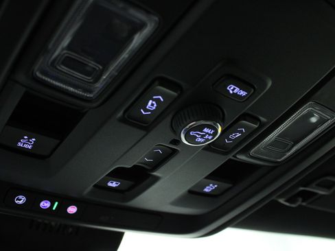 New 2025 Chevrolet Tahoe Premier w/ Sun And Tow Package image 25