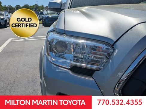 Certified 2023 Toyota Tacoma SR5 w/ Technology Package image 10