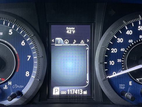 Used 2015 Toyota Sienna AWD image 18