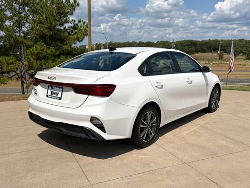 Used 2023 Kia Forte LXS FWD image 6