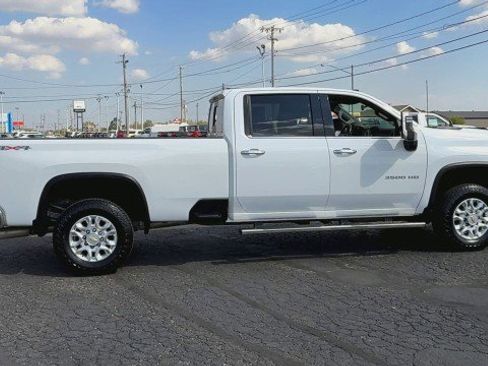 Certified 2022 Chevrolet Silverado 3500 LTZ w/ LTZ Convenience Package image 9