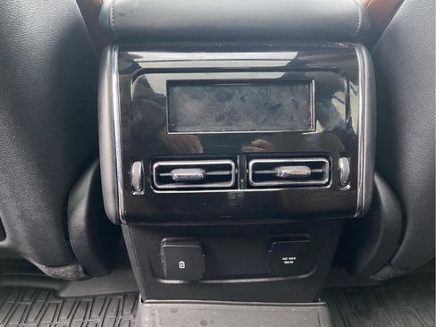 Used 2023 Lincoln Aviator Reserve w/ Equipment Group 201A AWD/4WD image 12