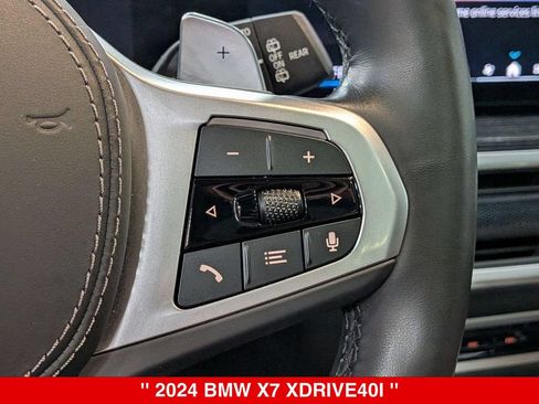Used 2024 BMW X7 xDrive40i w/ M Sport Package AWD/4WD image 18