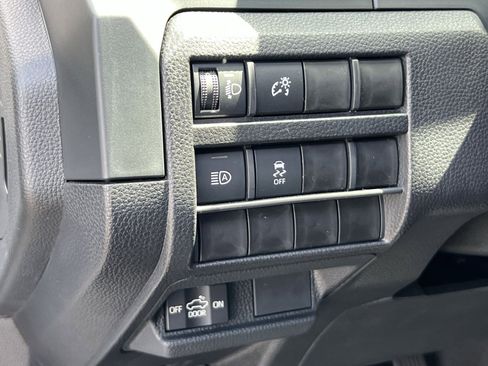 New 2025 Toyota Tacoma SR image 23