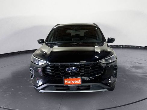 Used 2025 Ford Escape ST-Line Select AWD/4WD image 2