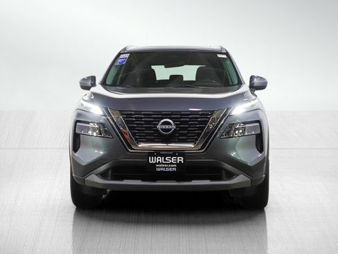 Used 2023 Nissan Rogue SV w/ SV Premium B Package image 8