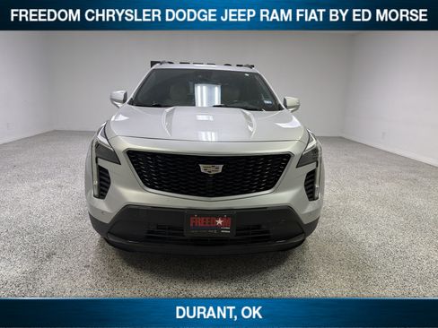 Used 2019 Cadillac XT4 Sport AWD/4WD image 2