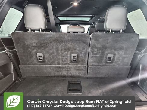 Used 2018 Lincoln Navigator Reserve w/ Technology Package image 34