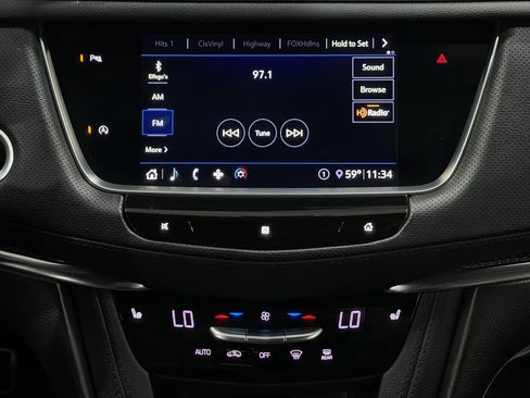 Used 2020 Cadillac XT5 Sportv w/ LPO, Floor Liner Package AWD/4WD image 24