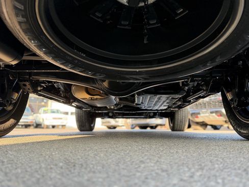 Used 2025 Lexus GX 550 image 42