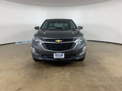Used 2021 Chevrolet Equinox LS w/ LS Convenience Package AWD/4WD image 3