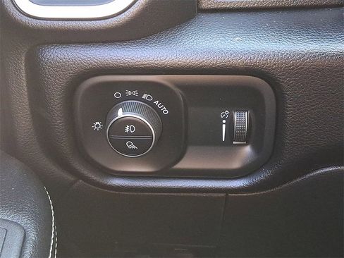 Used 2022 RAM 3500 Big Horn w/ Level C Equiment Group image 25