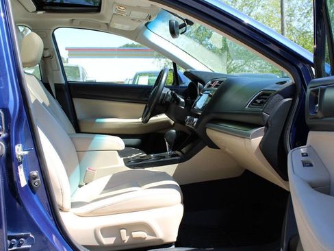 Used 2015 Subaru Legacy 2.5i Limited AWD/4WD image 29