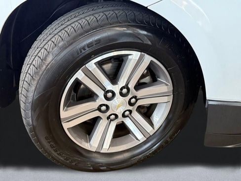 Used 2016 Chevrolet Traverse LT FWD image 18