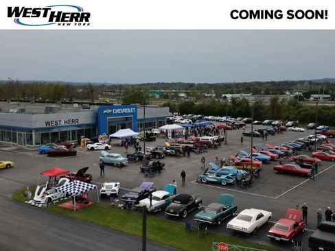 Used 2022 Chevrolet Silverado 1500 LT Trail Boss w/ Safety Package image 18