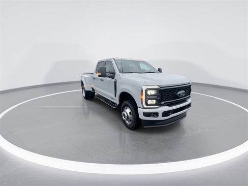 New 2026 Ford F350 XL w/ STX Appearance Package image 2