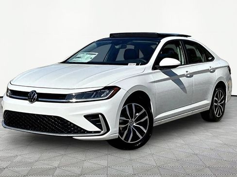 New 2026 Volkswagen Jetta SE FWD image 3