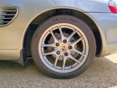 Used 2003 Porsche Boxster RWD image 31