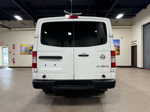 Used 2018 Nissan NV 3500 S image 6