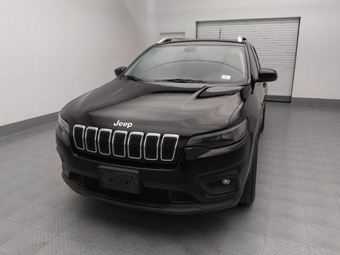 Used 2019 Jeep Cherokee Latitude Plus image 15