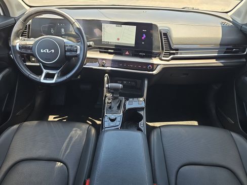 Used 2024 Kia Sportage EX FWD image 9