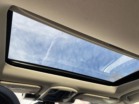 Used 2024 Subaru Outback Touring XT image 35