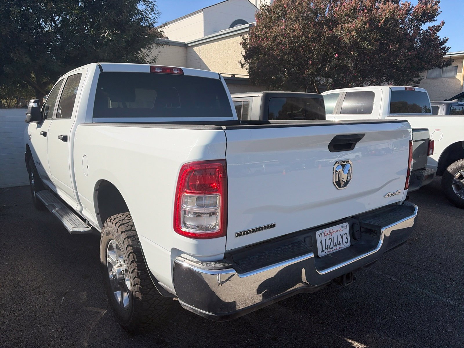 Used 2024 RAM 2500 Big Horn AWD/4WD image 2