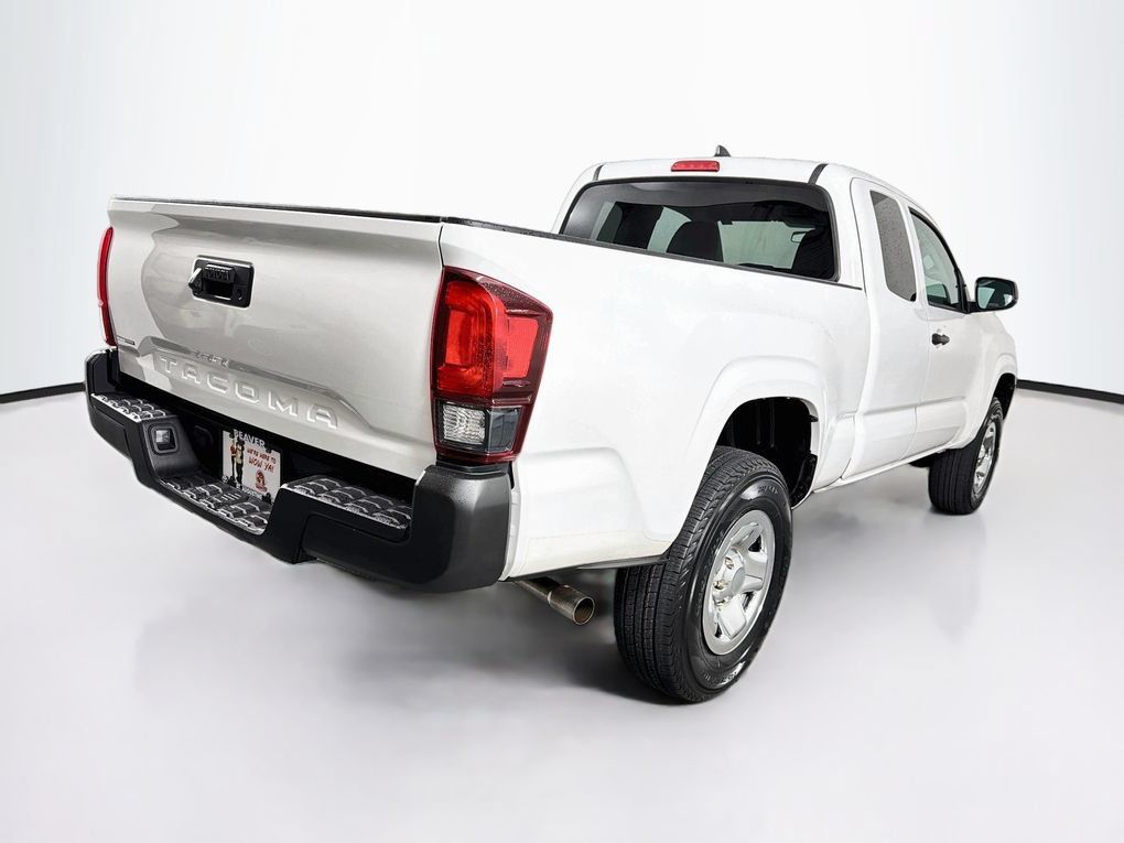 Used 2019 Toyota Tacoma SR AWD/4WD image 10