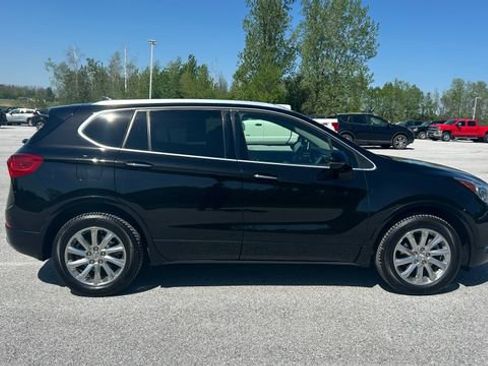 Used 2020 Buick Envision Essence AWD/4WD image 2