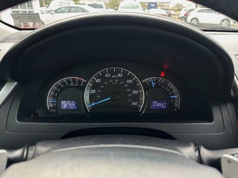 Used 2013 Toyota Camry SE image 18