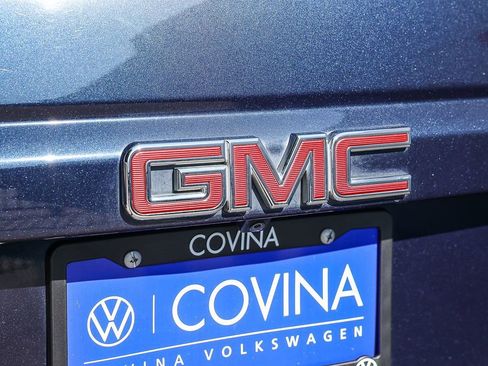 Used 2018 GMC Yukon SLE image 10