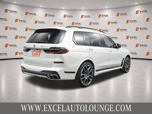 Used 2024 BMW X7 M60i w/ Executive Package AWD/4WD image 5