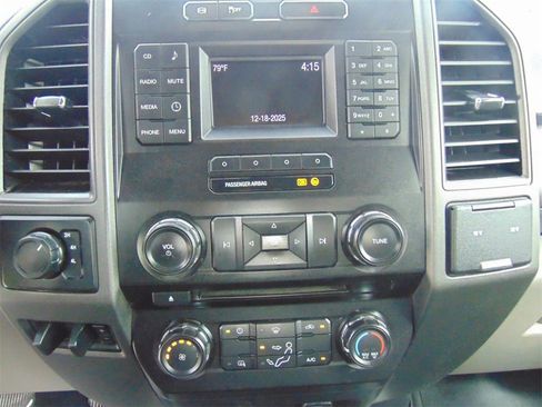 Used 2018 Ford F350 XL w/ Power Equipment Group image 4